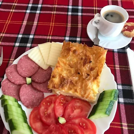 Alla Konukevi 2*